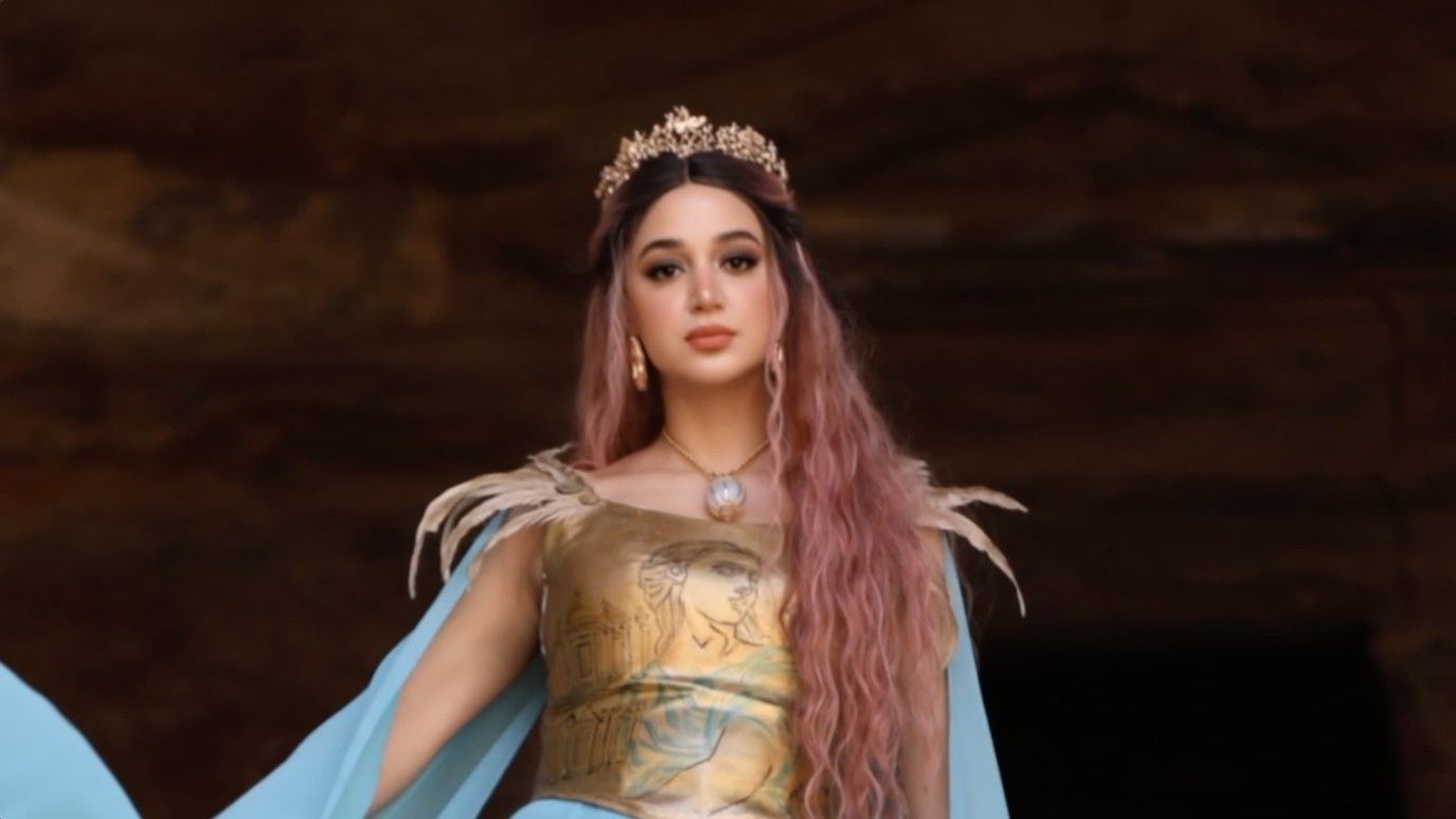 السوبرانو الأردنية زينة برهوم تطلق أول أغنية وفيلماً قصيراً خيالياً بتقنية الذكاء الاصطناعي بعنوان البتراء
