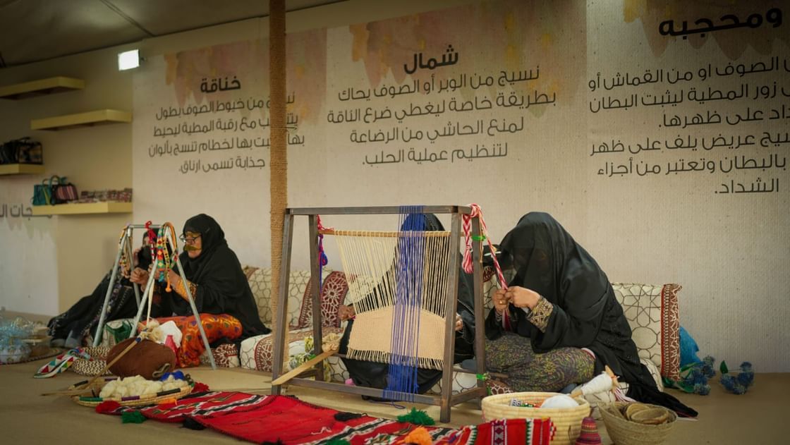 الامارات | مهرجان الظفرة .. أيادٍ تبدع في صون التراث