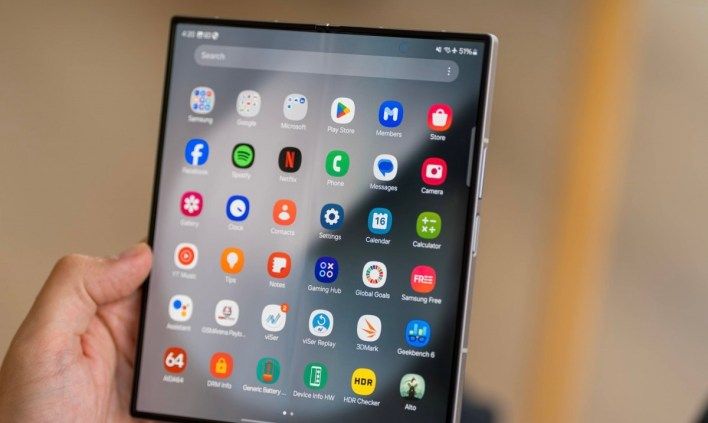 تكنولوجيا: تسريب أسعار Galaxy Z Flip7 و Galaxy Z Fold7 قبل الإطلاق