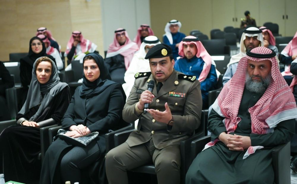 "التواصل الحضاري" يناقش أهمية المشاركات الدولية وتعزيز مكانة المملكة