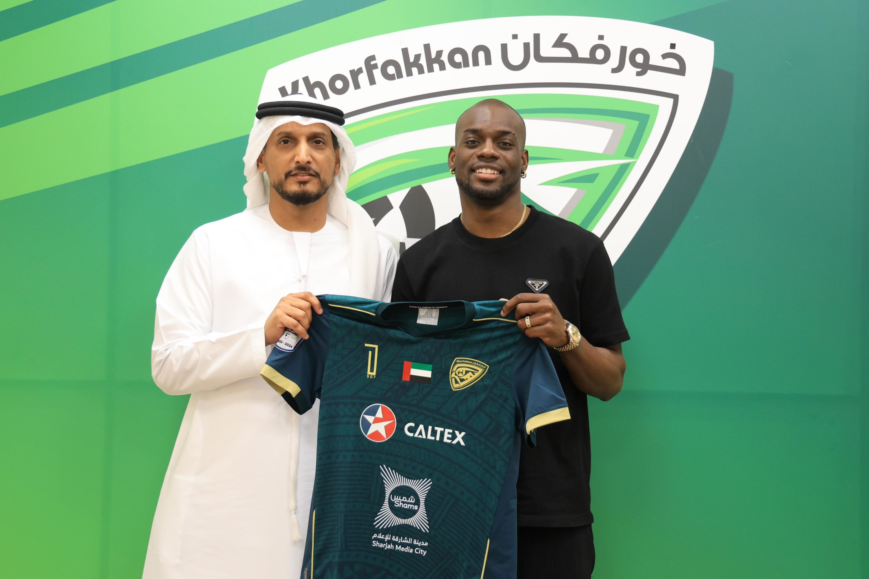 الامارات | إيلتون يعود إلى خورفكان