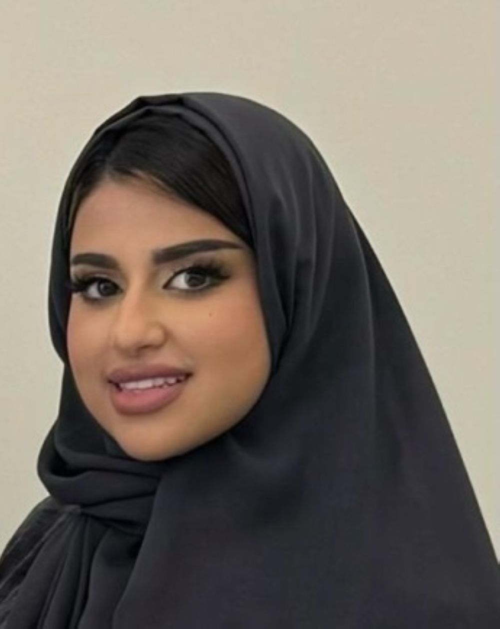 "اليوم" تسلط الضوء على "محطة طويق"  ابتكار سعودي لطالبات الذكاء الاصطناعي بجدة