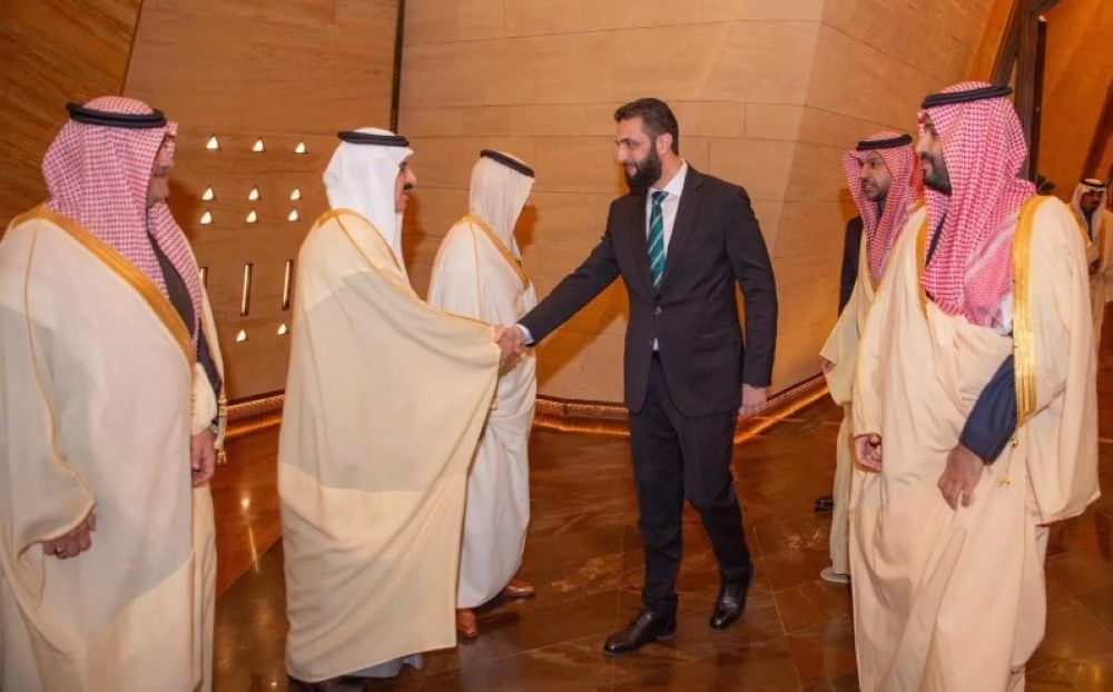 ولي العهد ورئيس سوريا يبحثان أوجه العلاقات ومستجدات الأحداث