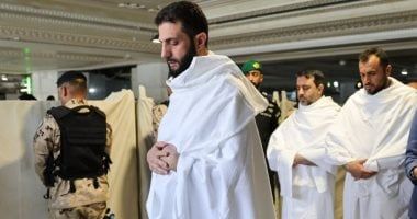الرئيس السورى أحمد الشرع يصلى داخل الكعبة المشرفة.. فيديو وصور