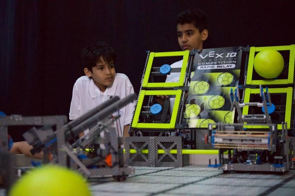 انطلاق بطولة VEX IQ لصُنّاع المستقبل في تصميم وبرمجة الروبوتات