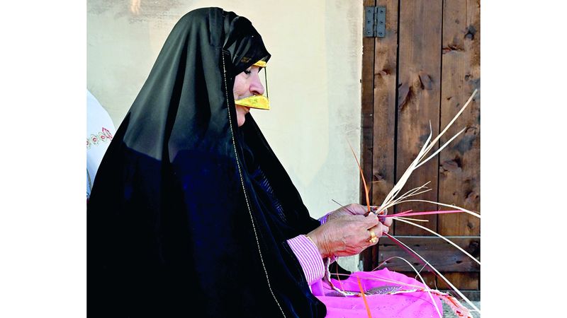 الامارات | أنامل إماراتية.. على العهد