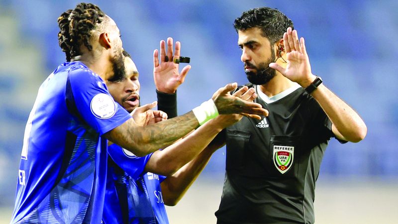 الامارات | علي عباس: سأغادر أي ملعب يدير فيه الحكم أحمد سالم مباراة للنصر