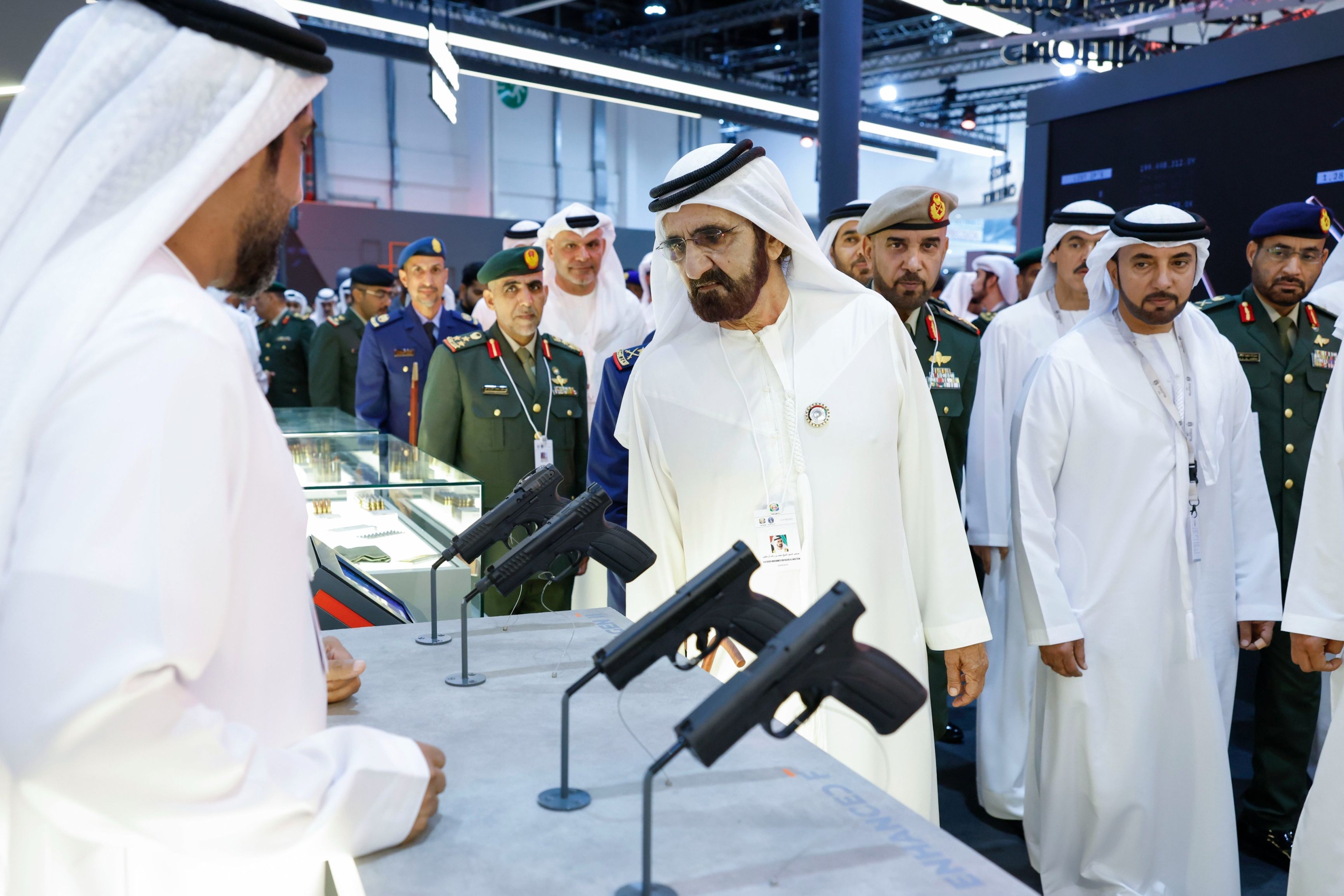 الامارات | محمد بن راشد: امتلاك القدرات الدفاعية الرادعة يصون للأوطان أمنها واستقرارها ويضمن المستقبل الواعد لأجيالها