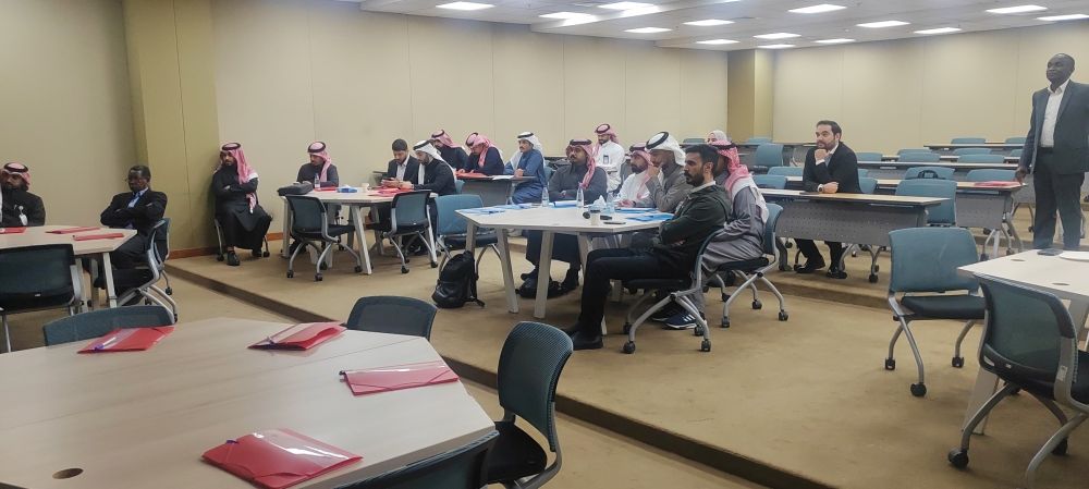 20 مهندسًا يحصلون على اعتماد دولي لتعزيز السلامة المرورية بالمملكة