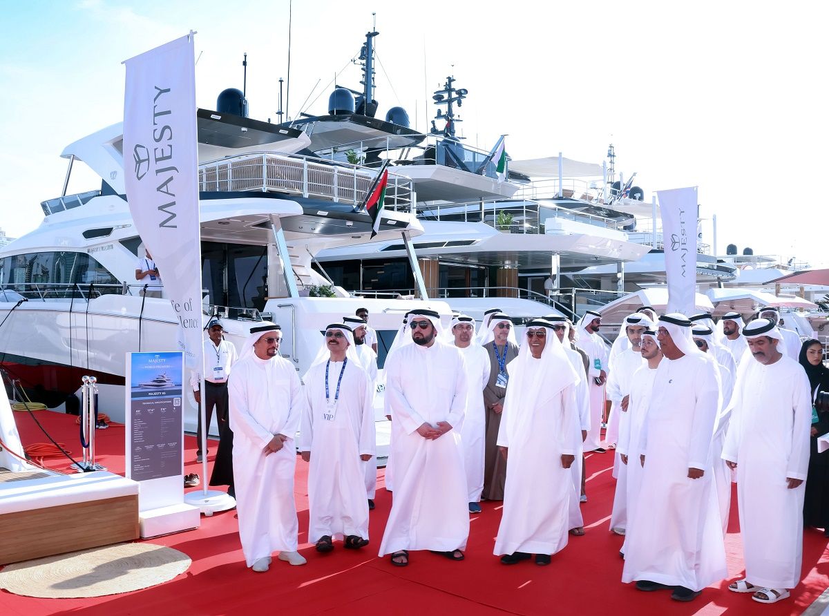 الامارات | أحمد بن محمد يفتتح الدورة الـ31 لمعرض دبي العالمي للقوارب بمشاركة أبرز المُصنّعِين