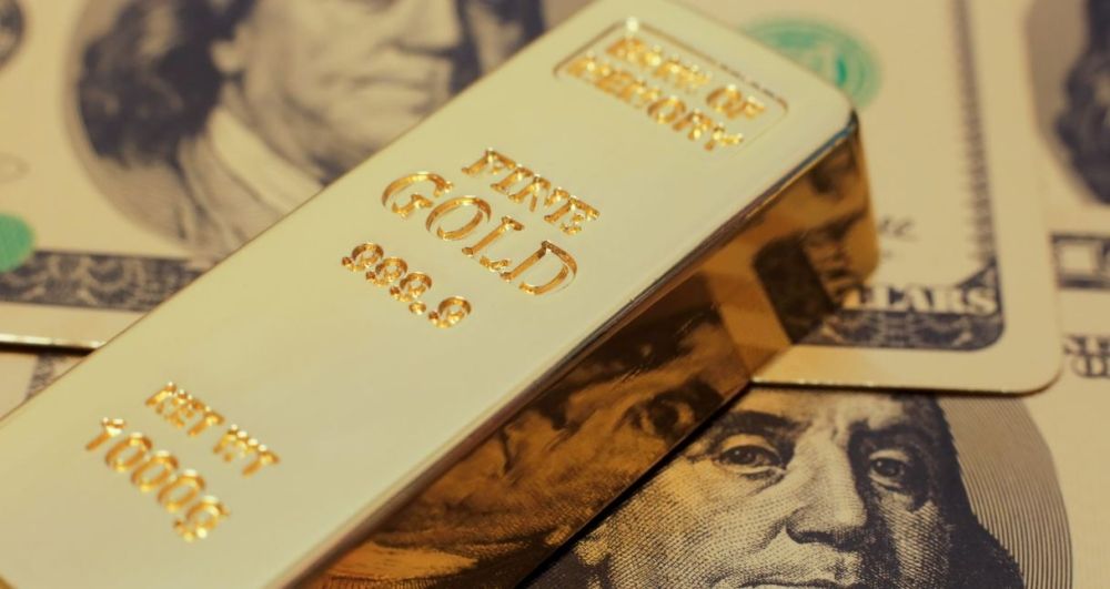 تراجع أسعار الذهب رغم الاتجاه لتحقيق مكاسب للأسبوع الثامن