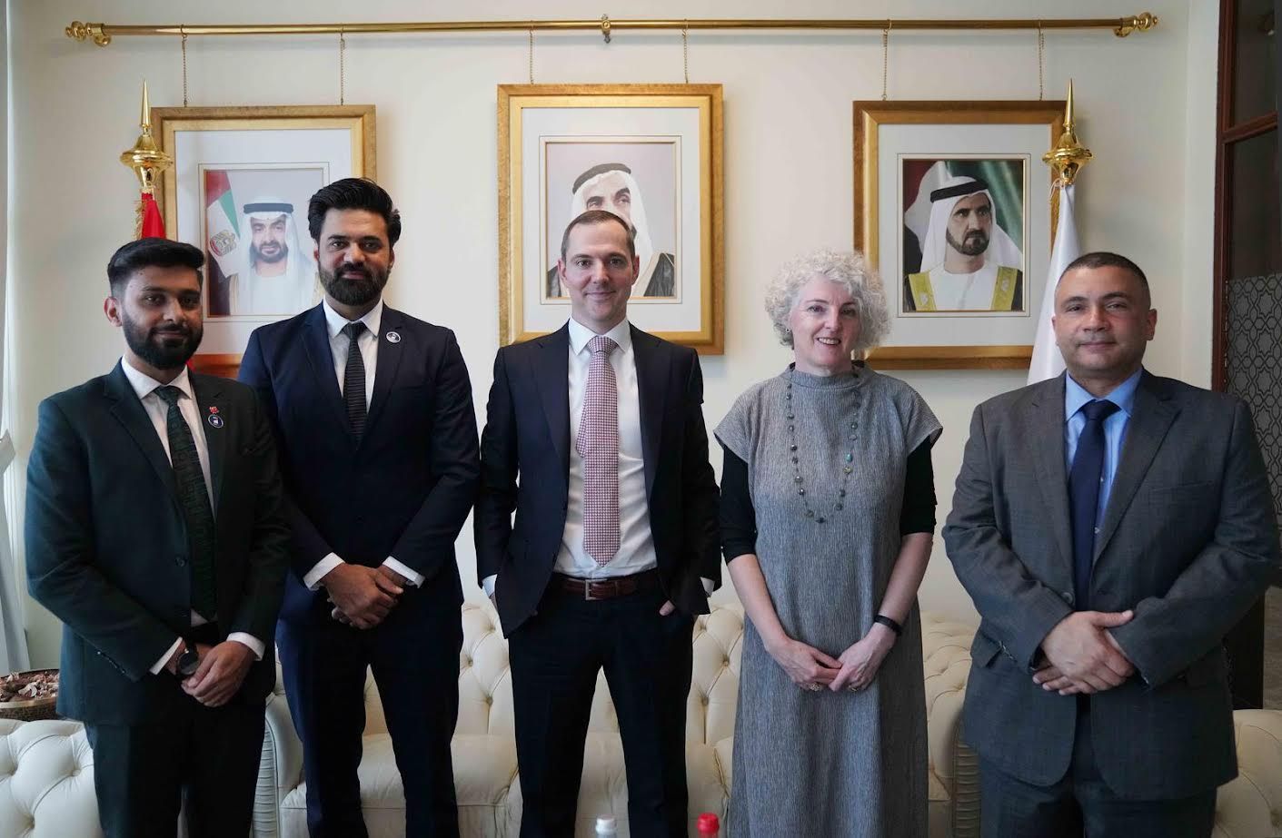 الامارات | جامعة زايد تعزز تجربة التعليم العالمية للطلبة بشراكة مع "الأعمال الدولية" في كندا
