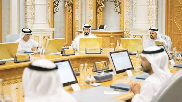 ذياب بن محمد بن زايد: إعداد جيل قادر على مواجهة التحديات المستقبلية بطرق مبتكرة وفعّالة