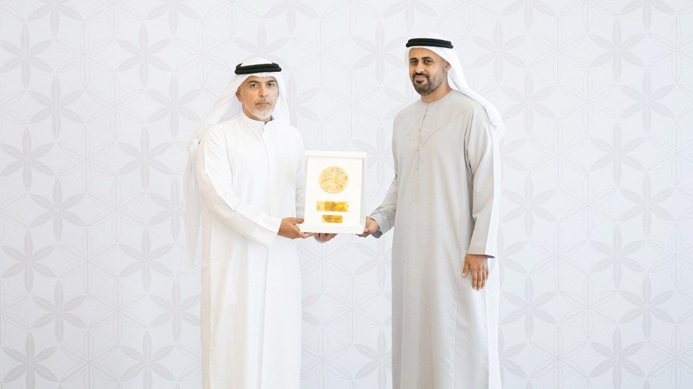 ذياب بن محمد بن زايد: إعداد جيل قادر على مواجهة التحديات المستقبلية بطرق مبتكرة وفعّالة