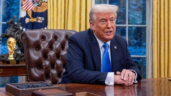 ترامب يوجه الوكالات الاتحادية بإجراء عمليات تسريح واسعة