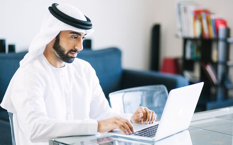 الامارات | اعتماد سياسة الدوام المرن والعمل عن بُعد لموظفي حكومة دبي خلال رمضان