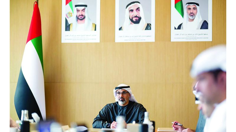 الامارات | خالد بن محمد يترأس اجتماع مجلس أبحاث التكنولوجيا المتطورة