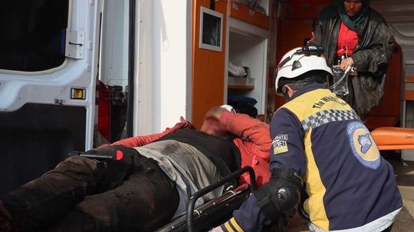 مقتل وإصابة 5 مدنيين بانفجار لغم أرضي في ريف اللاذقية
