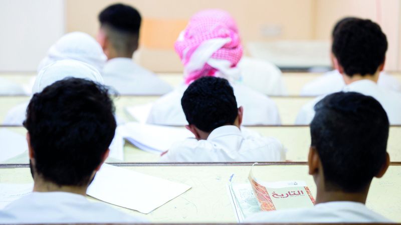 الامارات | مدارس: استكمال المناهج ورصد درجات المشاريع "إلزامي" والغياب يؤثر على التقييمات