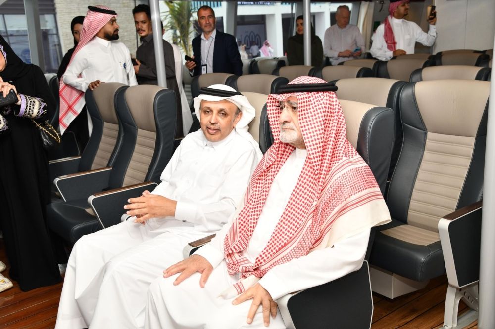 جدة تطلق التاكسي البحري لربط 3 وجهات.. المواعيد والأسعار