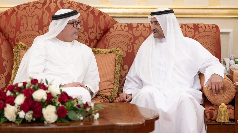 حمد الشرقي يواصل استقبال المهنئين بشهر رمضان بحضور ولي عهد الفجيرة