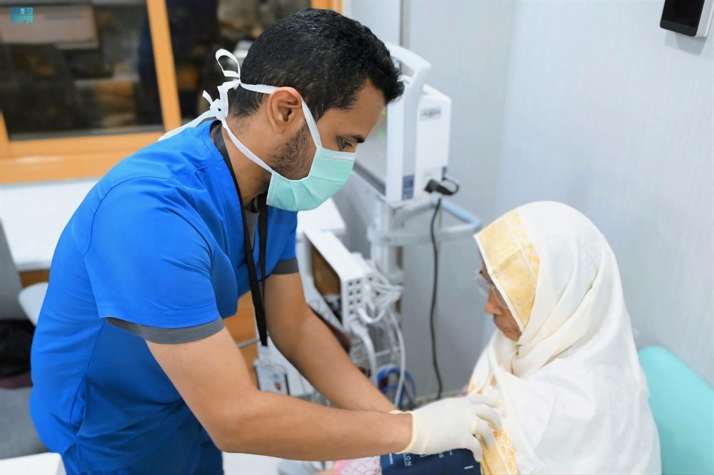 في أول أسبوع برمضان.. 11 ألف مستفيد من الخدمات الصحية بالمسجد النبوي