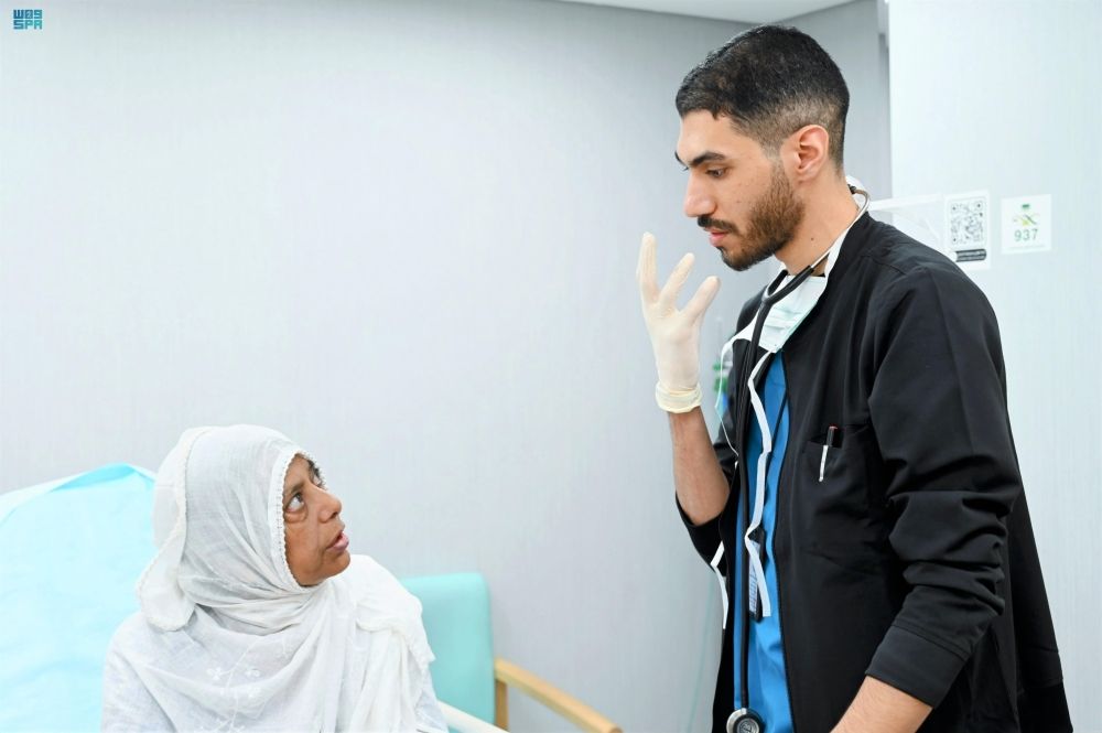 في أول أسبوع برمضان.. 11 ألف مستفيد من الخدمات الصحية بالمسجد النبوي