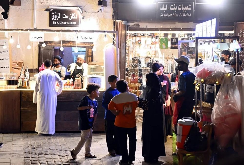بفعاليات متنوعة.. جدة التاريخية تستقبل مليون زائر منذ بداية رمضان