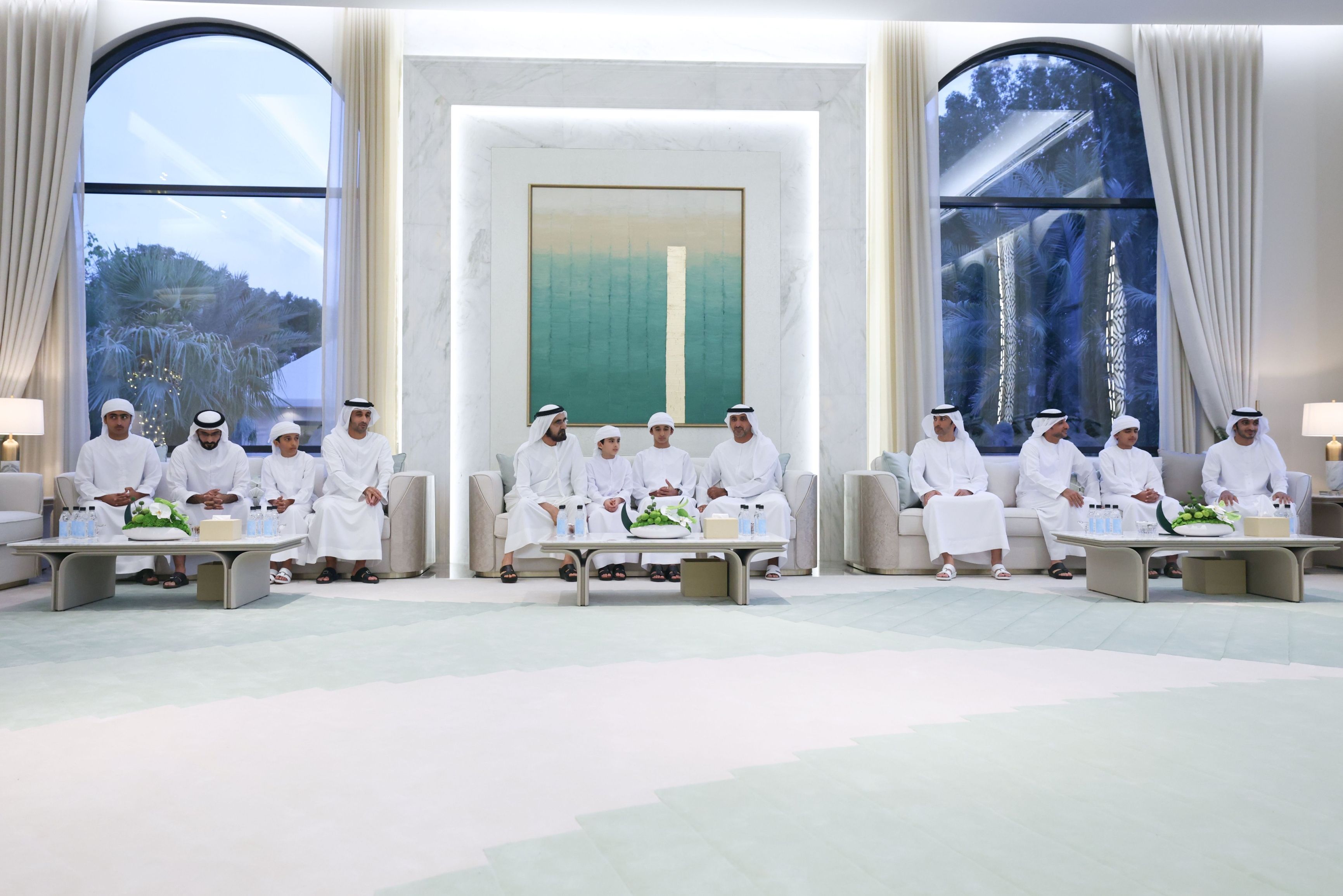 الامارات | محمد بن راشد يحضر مأدبة إفطار أقامها أبناء المرحوم الشيخ دلموك بن جمعة آل مكتوم
