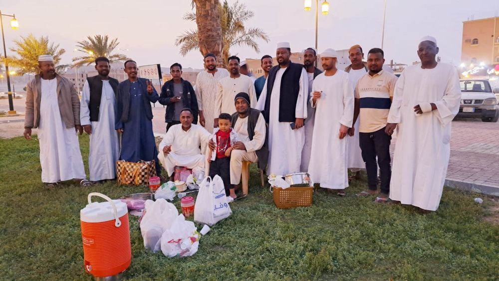 صور| "كأننا في أوطاننا".. مقيمون يشيدون بأجواء رمضان في المملكة