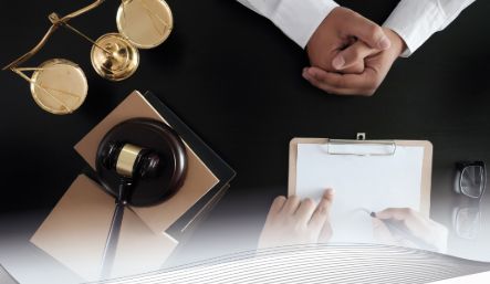 الامارات | اعتماد اللائحة التنفيذية لتنظيم مهنتي المحاماة والاستشارات القانونية