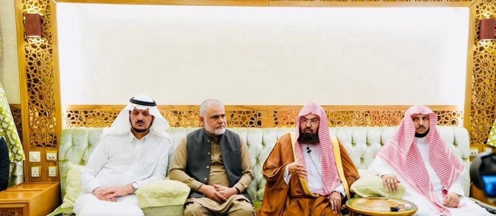 السديس لوفد عسكري باكستاني: نشر التسامح ونبذ التطرف مسؤولية جماعية
