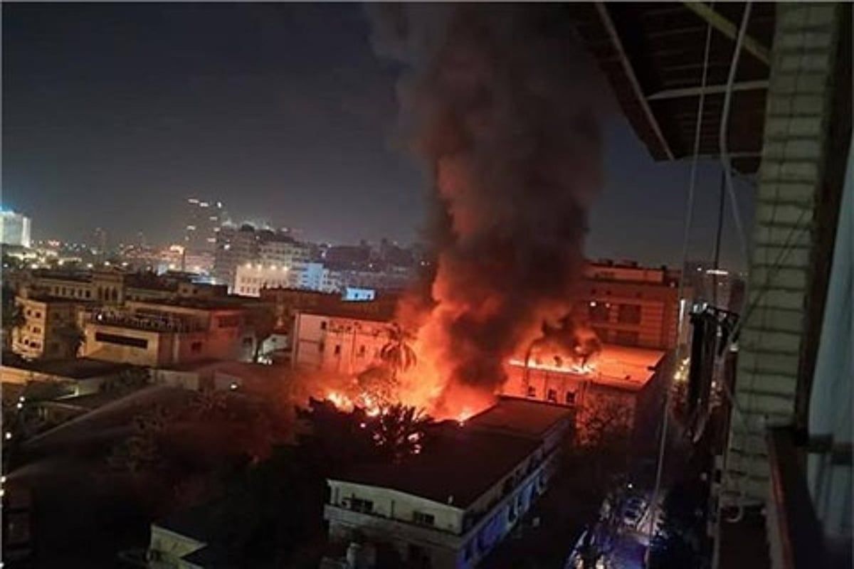 مصر.. إخماد حريق ضخم في مبنى المعامل المركزية لوزارة الصحة بالقاهرة