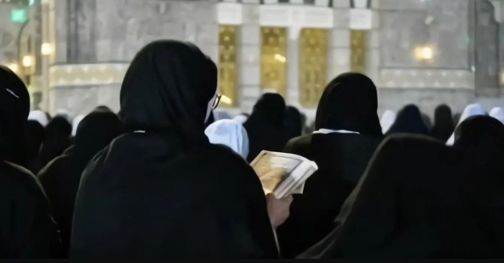خدمات متكاملة للنساء داخل المسجد الحرام.. تعرف عليها