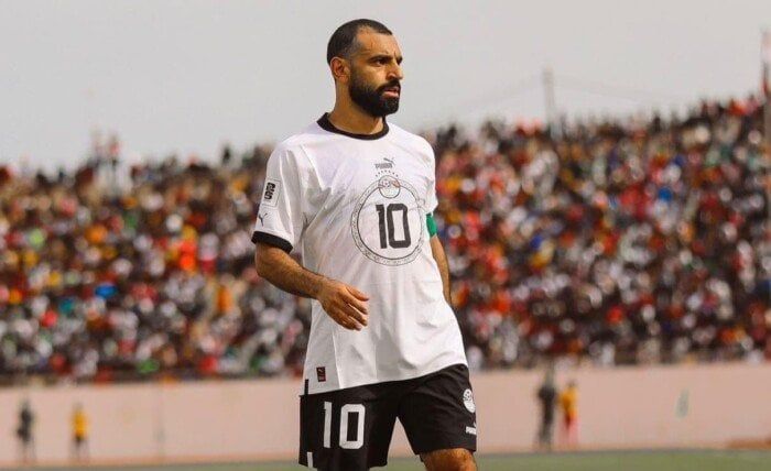 اجتماع مثير بين صلاح وكبار المنتخب مع اللاعبين قبل مواجهة إثيوبيا