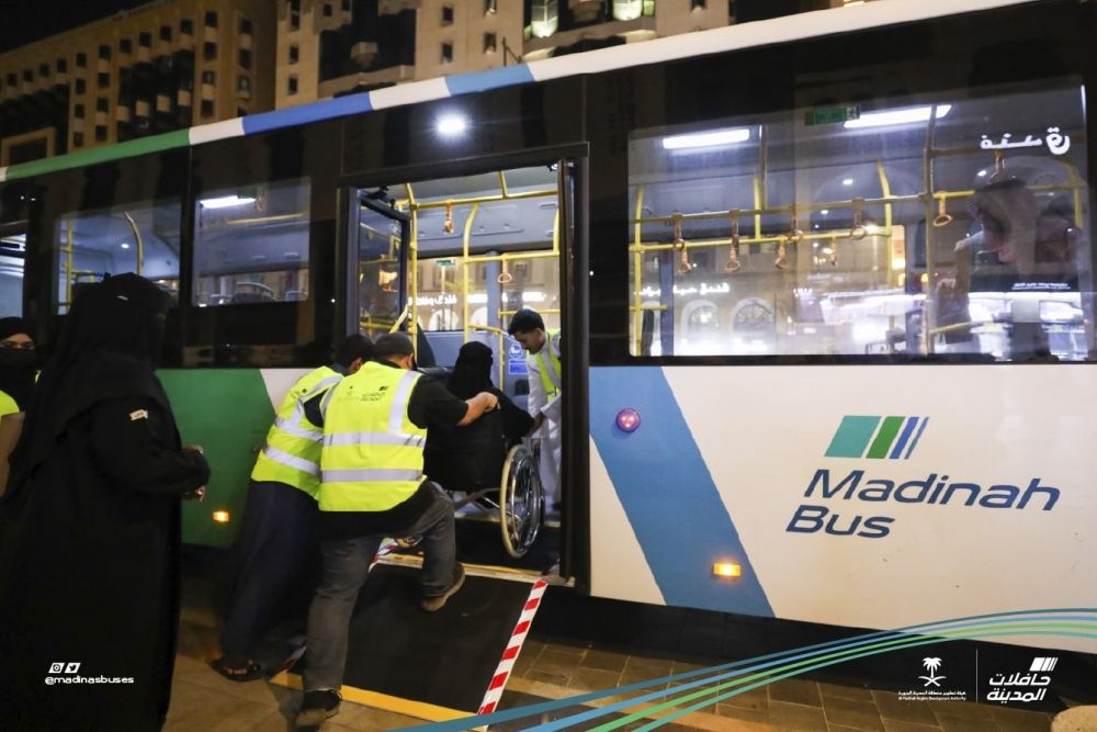المدينة المنورة.. تمديد مواعيد الحافلات خلال العشر الأواخر