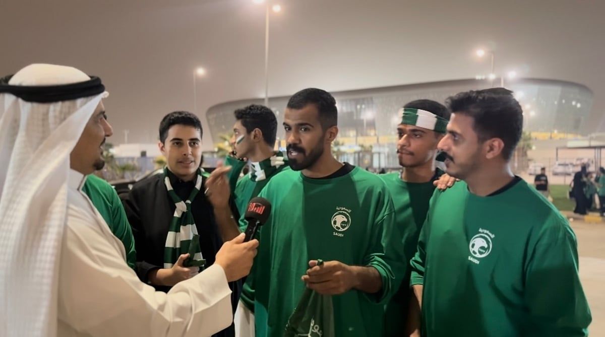 بالفيديو.. جماهير لـ"الخليج 365": "هاتوا الياباني"!.. الأخضر يقترب من المونديال بانتصار مثير على الصين