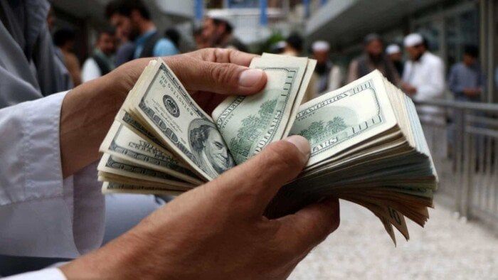 «كم يساوي الدولار اليوم؟».. سعر الدولار مقابل الجنيه يوم الجمعة 21 مارس 2025