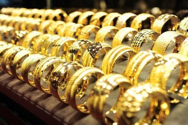 سعر الذهب اليوم 21-3-2025: عيار 21 يتجاوز 4290 جنيهًا!