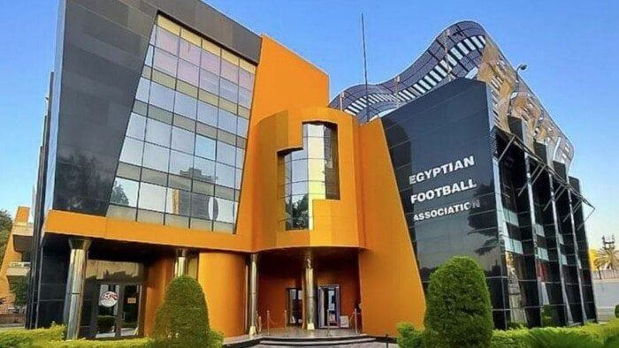 اتحاد الكرة يوضح: لائحة كأس مصر لا تحدد مواعيد طلب الحكام الأجانب!