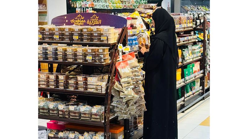 الامارات | 254 إنذاراً لمنشآت غذائية ومهنية خالفت الاشتراطات الصحية في دبا الفجيرة