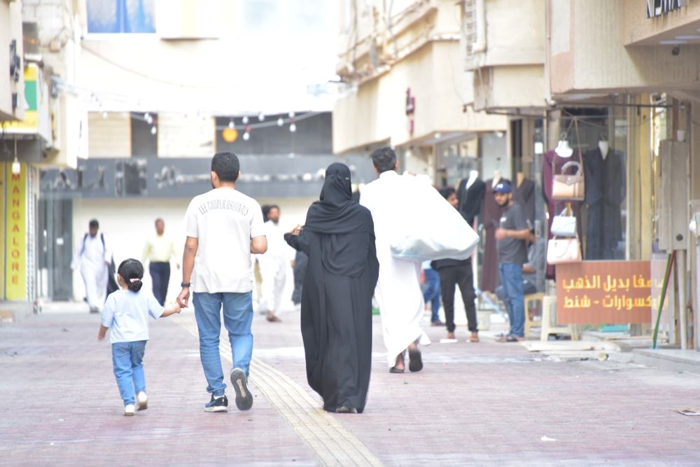 التسوق المبكر للعيد.. خيار العائلات الذكي لتجنب زحام اللحظات الأخيرة