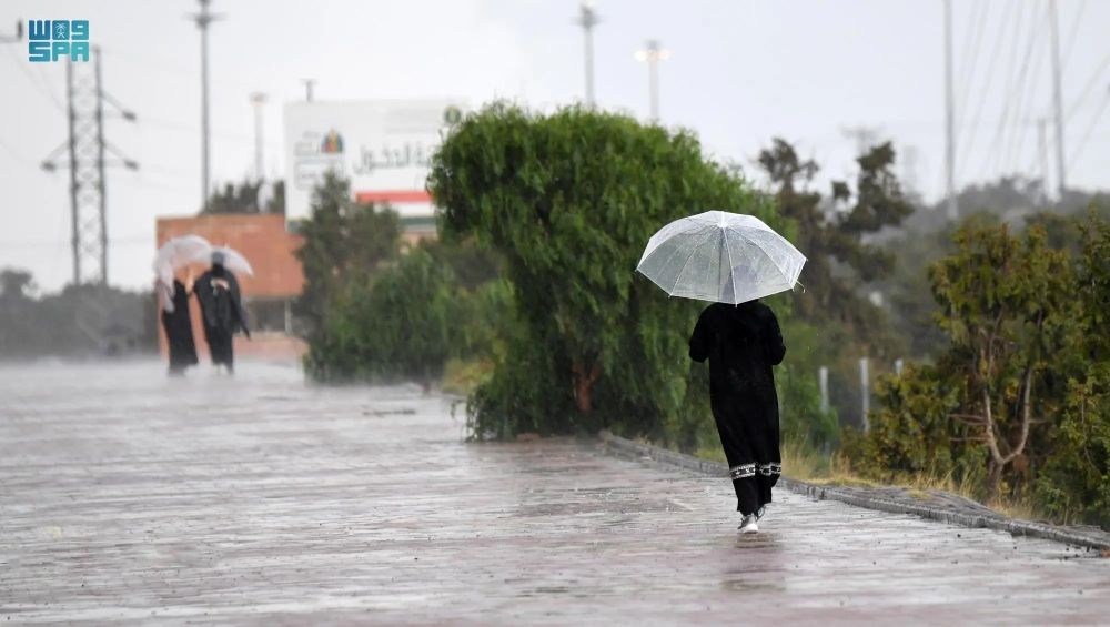 "الأرصاد" ينبه من أمطار متوسطة ورياح شديدة السرعة على منطقة نجران