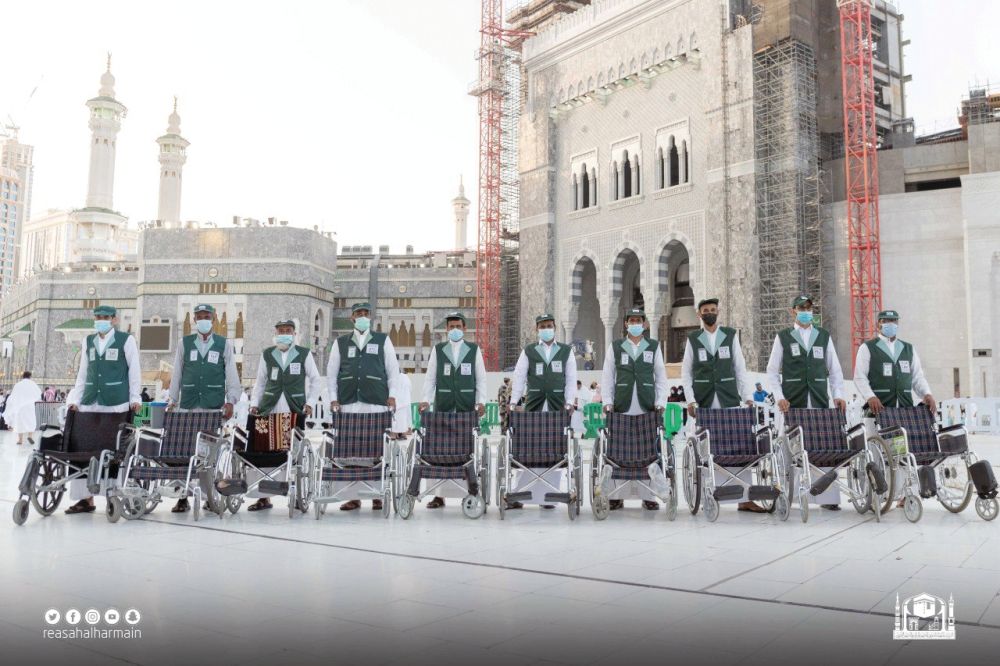المسجد الحرام.. تخصيص مواقع للعربات اليدوية لخدمة المعتمرين