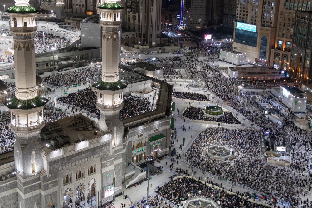 أكثر من 4 ملايين قاصد للمسجد الحرام في ليلة الـ29 من رمضان