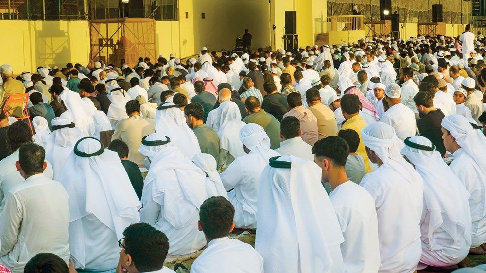 أجواء احتفالية وترفيهية في دبي