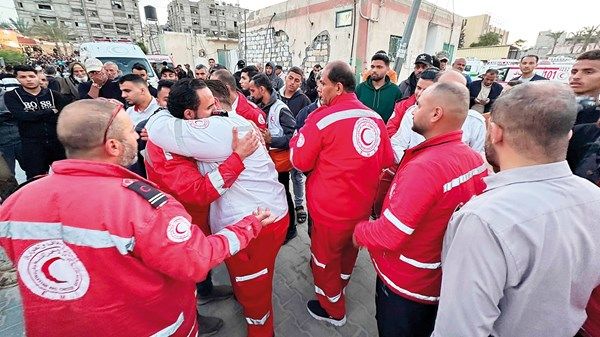 صدمة دولية لمقتل مسعفين وعاملين إنسانيين في غزة
