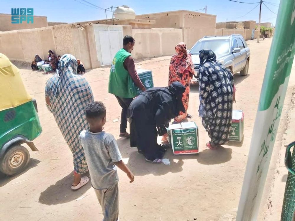 في 5 دول.. مركز الملك سلمان للإغاثة يواصل توزيع المساعدات الغذائية