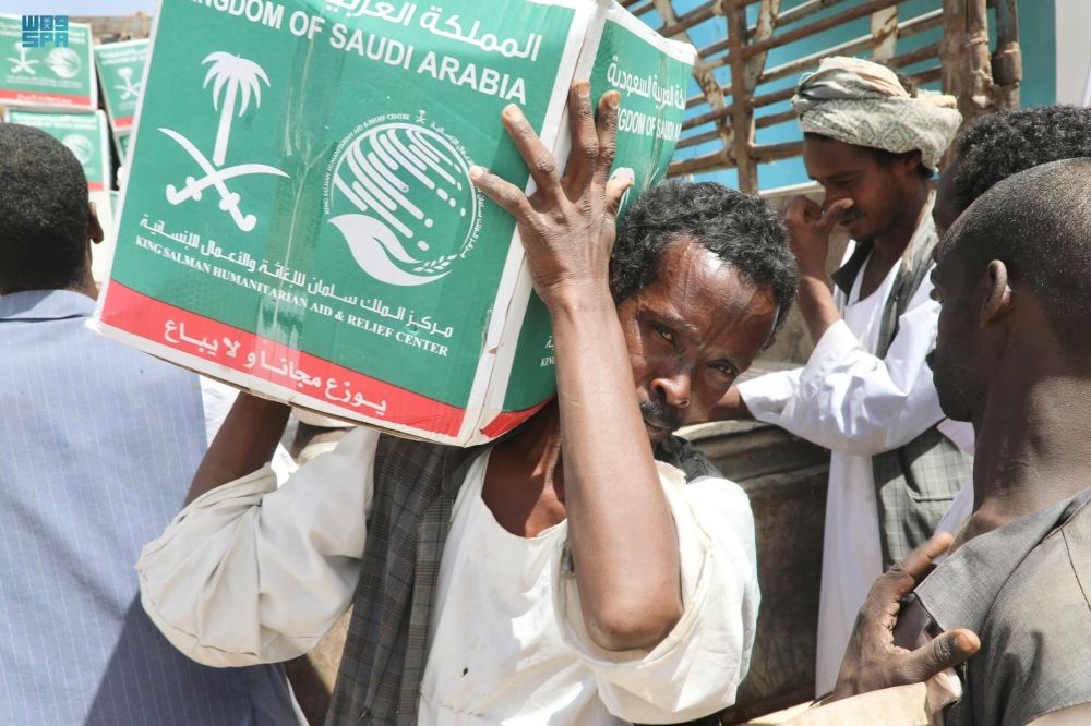 في 5 دول.. مركز الملك سلمان للإغاثة يواصل توزيع المساعدات الغذائية