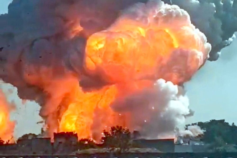 21 قتيلًا في انفجار بمصنع غير قانوني للألعاب النارية بالهند